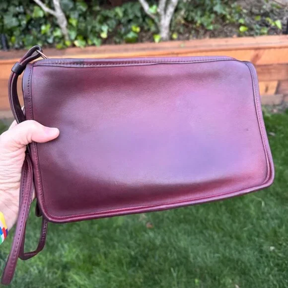 Auth Vintage Coach Burgundy Basic 9455 NYC Clutch Shoulder Bag - Picture 2 of 14